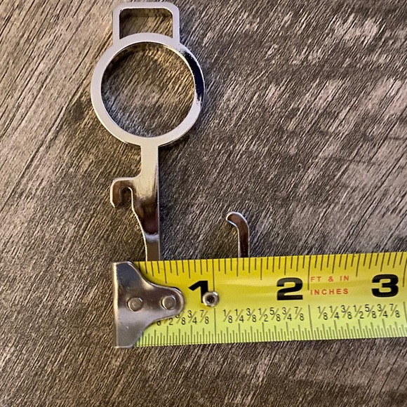 *FREE WITH EVERY PURCHASE* Contactless Tool Keychain - Picture 5 of 6